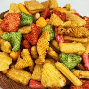 Oem Puffed Rice Crispy Cracker In Bulk Snack Chinese Manufacturers