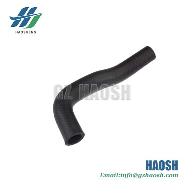 Auto Engine Parts Rubber Thermostat Hose 1306161-P301 For Isuzu 700P