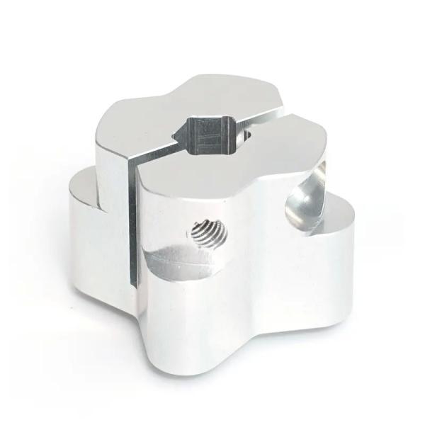 and Sandblasting Aluminium Extrusion Manufactured by CNC with Customized