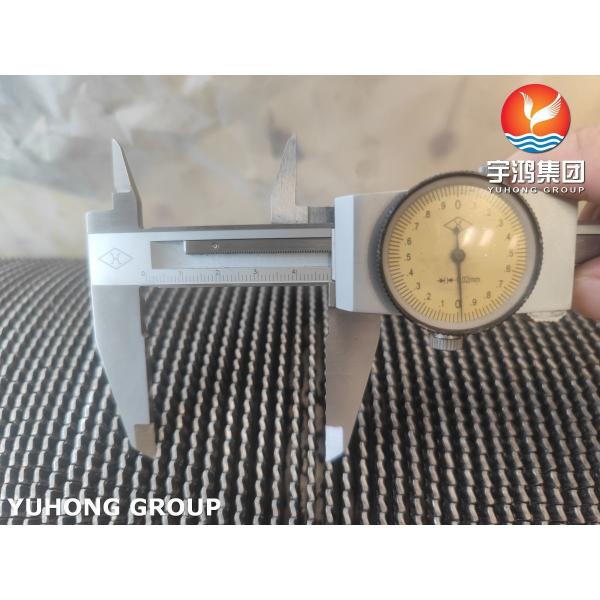 ASTM A312 TP347 High Frequency Welded Spiral Serrated Fin Tubes For Convection