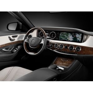 2014 S Class MERCEDES BENZ Navigation System Playing Music With Podcasts