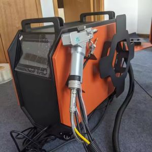 Hot Sale 1500W Air-Cooled Portable Fiber Laser Welding Machine 39KG Handheld for Aluminum Copper Welding New Condition