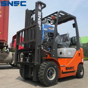 Automatic Transmission 1.8t LPG Forklift Truck with Rotating Forks and All LED