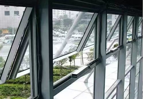 Quality Fluorocarbon Spray Aluminium Glass Windows for Durable Construction wholesale