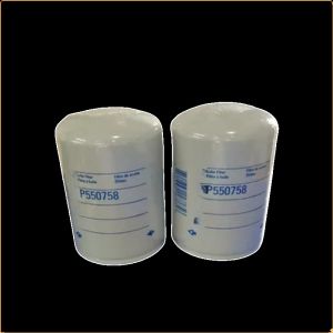 Popular Truck Engine Parts Spin On Lube Oil Filter LF16173 P550758 RE519626