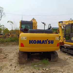 Komatsu PC110 Excavator with Original Hydraulic Cylinder and 11000 KG Machine