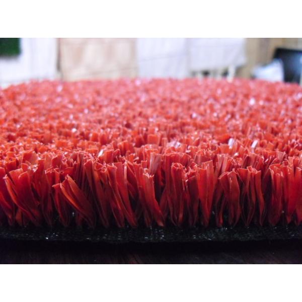9800Dtex Red Coloured Fibrillated PE Artificial Grass Carpet Decor Lawn