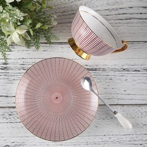 Multistyle Royal Fancy Bone China Tea Cups Set With 15cm Saucer