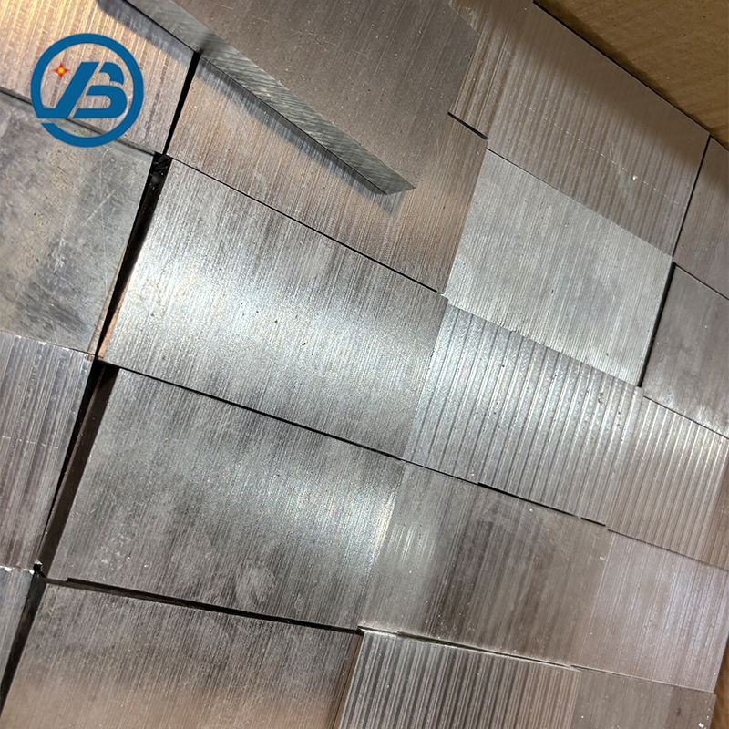 Cheap Thermal Expansion 25 X 10-6 K Magnesium Sheet Metal Silver Enhanced for Aerospace Automotive and Electronics Components for sale