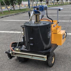 Thermoplastic Seak Machine For Road Pothole And Crack Repairing