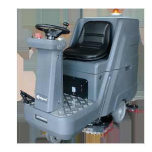 140L Big Tank Capacity Ride On Floor Scrubber Humanized