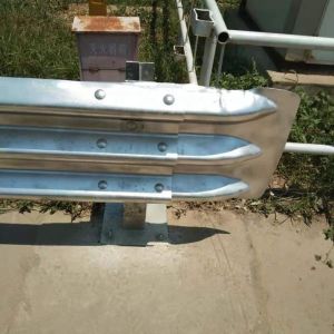 Galvanized Guardrail Crash Barrier Fishtail Terminal End ISO Certified and