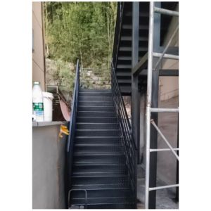 Space-Efficient Prefabricated Galvanized Steel Stair For Project Build