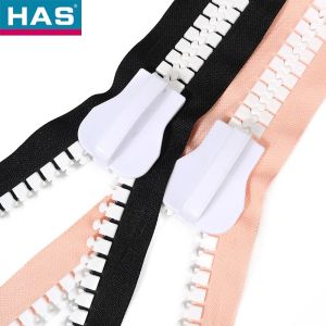 #30 Pink Plastic Zipper With Closed Tail For Luggage Or Bags