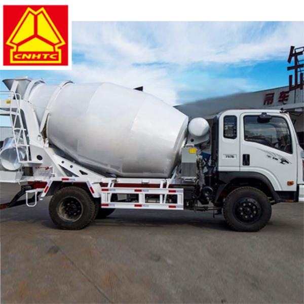 High Performance 4-6M3 Mixer Tank Truck 4x2 6 Wheels Of Sinotruk Howo