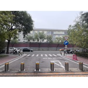 Security Automatic Car Park Bollards 6mm Thickness With LED Lights