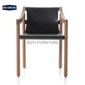 Modern Simple Design Leisure Chair Featuring Solid Wood Frame Comfy Sponge