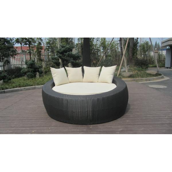 Quality Home / Office Leisure Outdoor Rattan Daybed With White Cushion wholesale