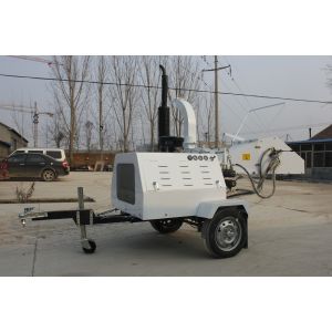China Durable Diesel Engine Wood Chipping Machine With CE Certification on sale