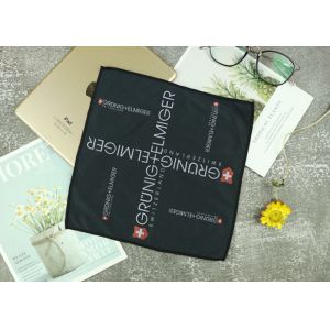 Black Sewn Edge Microfiber Computer Cleaning Cloth Two Colors Screen Printing