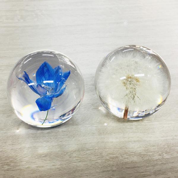 Popular Flower Paperweight Ball Personalized Crystal Paperweight