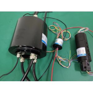 IP65 Vertical Through Hole Slip Ring 220VAC 5 Circuits 300A Customized Signal