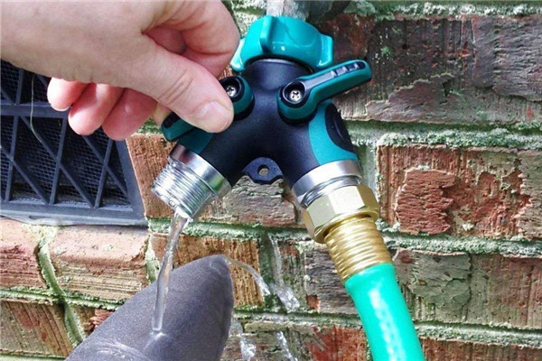 Garden Hose Y Splitter Plastic Tap Connector With Built In Shut - Offs