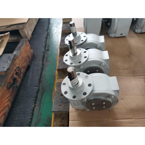 NBR Sealing Welded Handwheel Gear Operator 270Nm For Ball Valve