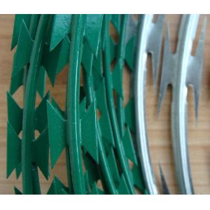 450mm Diameter PVC Coated Concertina Razor Barbed Wire BTO - 22 Type