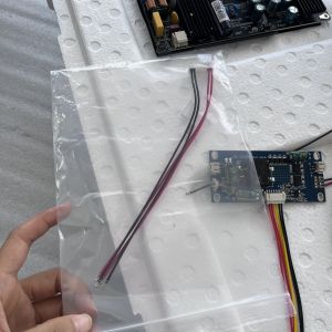 23.8 inchs 4K Sunlight Readable LCD Screen