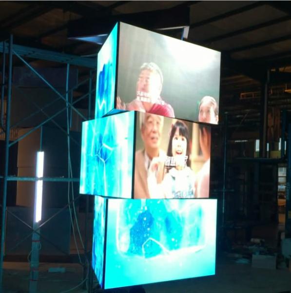 Quality New design 3 layer Rotate P3 P4 P5 P6 LED display price wholesale