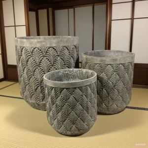 Repetitive Palm Leaf Pattern Grey Round Fiber Cement Planter Durable Low