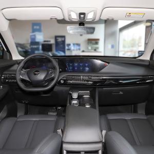 s Best Hybrid SUV Dongfeng Aeolus Huge Small SUV with Multi-function Steering