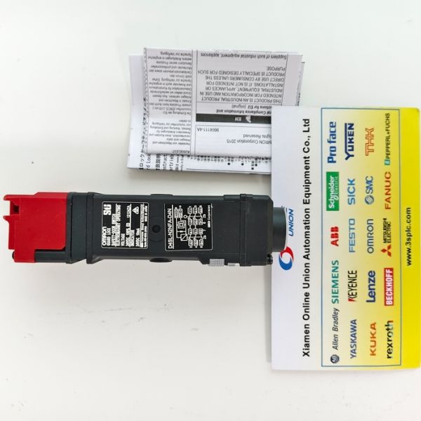 D4SL-N2NFA-D4N OMRON : Ultra-Compact Electromagnetic Safety Door Switch for High