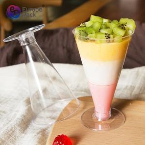 Cocktail one time goblet shape plastic acrylic cup with custom color