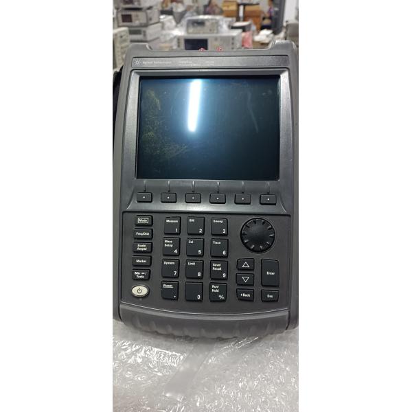 Keysight (Agilent) N9916A FieldFox Handheld Microwave Analyzer, 14 GHz max