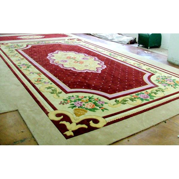 Quality Square Handmade Woollen Carpet Pile Height 11mm Customized Service wholesale