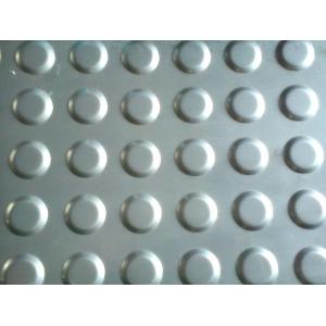 1.2mm 1.5mm Checkered Stainless Steel Plate With Flat Round Projections AiSi