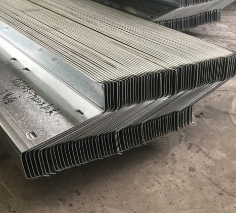 Quality Cold Bending Structural Steel Beams Z Purlins Dimensions 1% Tolerance wholesale