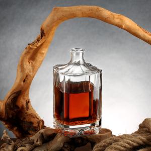 Variety of Brandy Spirit Glass Bottles with Customizable Sealing Type and Cork