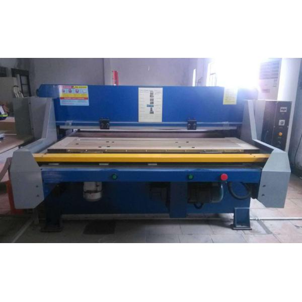Nonmetal Materials Hydraulic Die Cutting Machine Single / Double Side Automatic
