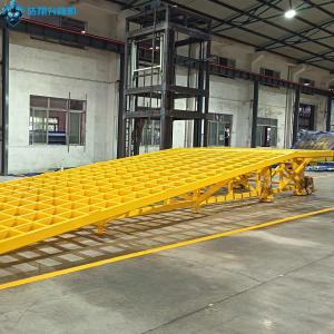 10T-10M Customized Yellow Large Square Panel Portable Manual Dock Ramp For