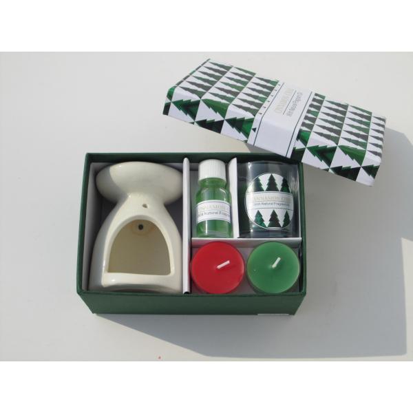 Quality Red & Green  Cinnamon chai  fragrance scented tealight candle & essential oil  with printed label packed into gift box wholesale