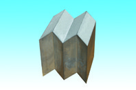 Single-Herringbone And Double-Herringbone Assemble Lead Shielding Bricks