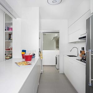 Small Size Cheap Price Kitchen Cabinet Sets White Melamine Project Kitchen