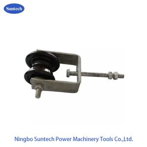 Ceramic Shackle Transmission Line Insulator With Bolt 400V