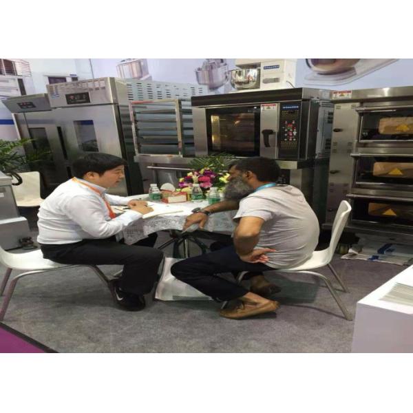 Commercial Gas Convection Oven Max 350 Degree Spray Moisture Function