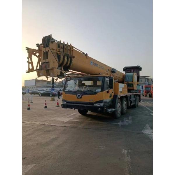 15 Years Xg 50 Tons Car Crane in Good Condition with Folding Design and