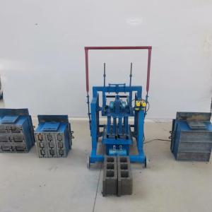 Factory Wholesale Automatic 2-Hole Concrete Cement Brick Making Machine Plastic