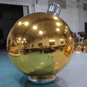 China Big PVC Ornament Christmas Mirror Ball Shiny Balls Inflatable Mirror Balloon For Decoration on sale